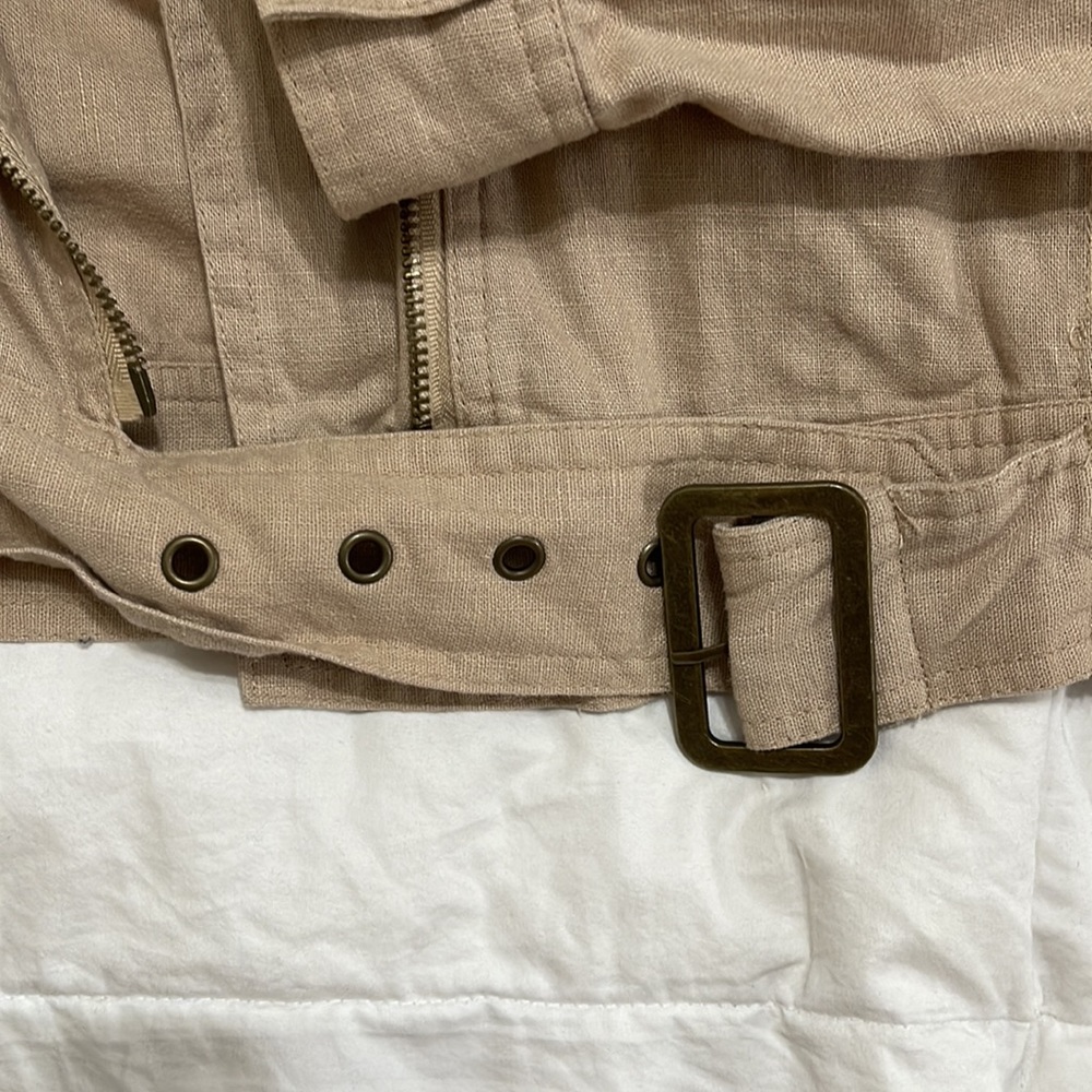Tan lightweight jacket - Picture 3 of 5